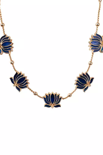 Antique blue floral motif necklace set