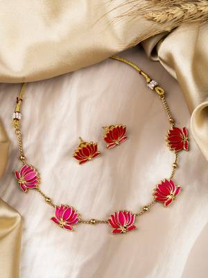 Antique pink floral motif necklace set 1