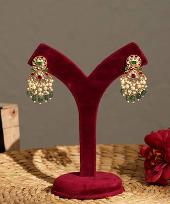 Gold plated kundan green stones pearl necklace set 3