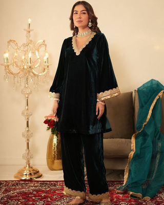 Bottle Green Lace Gotta Work Kurta set 2