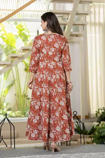 Women cotton printed round nack 3/4 sleeves calf length flared kurta pant and dupatta set