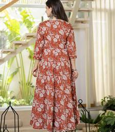 Women cotton printed round nack 3/4 sleeves calf length flared kurta pant and dupatta set