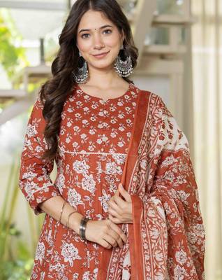 Women cotton printed round nack 3/4 sleeves calf length flared kurta pant and dupatta set 1
