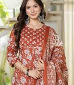 Women cotton printed round nack 3/4 sleeves calf length flared kurta pant and dupatta set