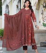 Women cotton printed round nack 3/4 sleeves calf length flared kurta pant and dupatta set