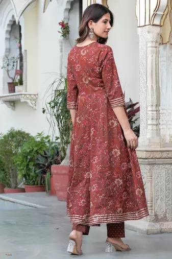 Women cotton printed round nack 3/4 sleeves calf length flared kurta pant and dupatta set