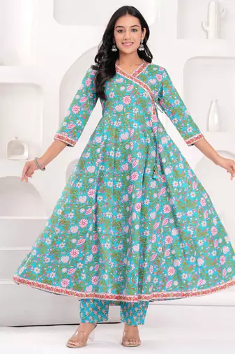 Women cotton printed v-nack 3/4 sleeves calf length angrakha kurta pant and dupatta set