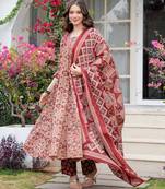 Women cotton printed v-nack 3/4 sleeves calf length flared kurta pant and dupatta set
