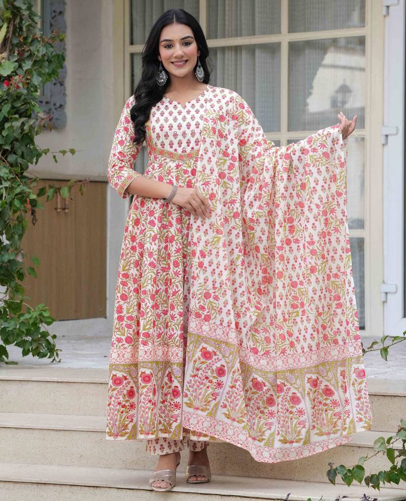 Women cotton printed round nack calf length flared kurta pant and dupatta set