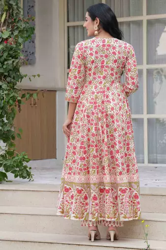 Women cotton printed round nack calf length flared kurta pant and dupatta set