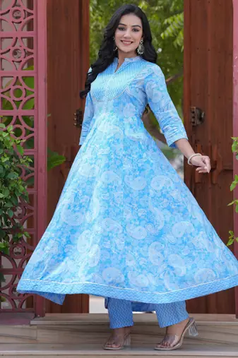 Women cotton printed mandarin collar nack calf length flared kurta pant and dupatta set