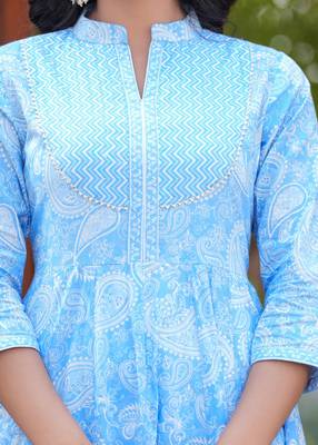 Women cotton printed mandarin collar nack calf length flared kurta pant and dupatta set 5