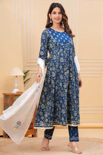 Women cotton printed round nack calf length flared kurta pant and dupatta set