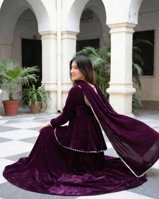 Wine Velvet Kurta with Dupatta 2