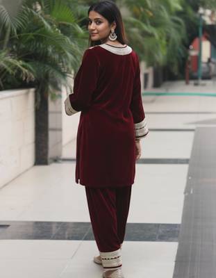 Maroon Heavy Gotta Kurta set 3