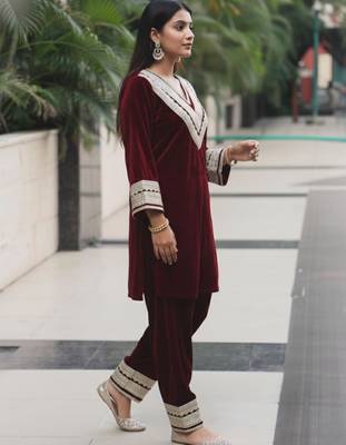 Maroon Heavy Gotta Kurta set 4