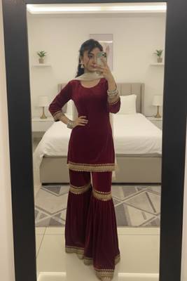 Maroon Velvet Kurta Set with Dupatta 1