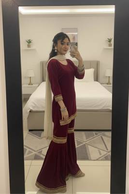 Maroon Velvet Kurta Set with Dupatta 2