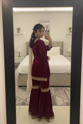 Maroon Velvet Kurta Set with Dupatta 5