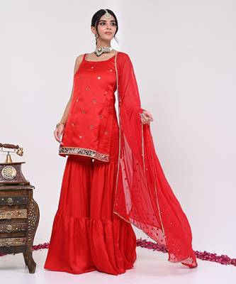 Red satin aaina garara set 4
