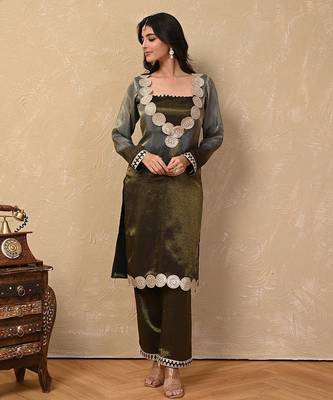 Grey-black ombre kurta set 3