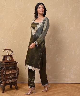 Grey-black ombre kurta set 4