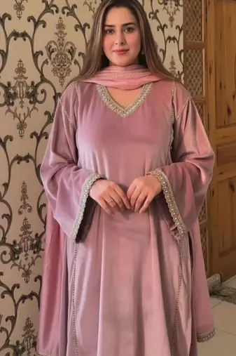 Lavender Velvet Straight Kurta set