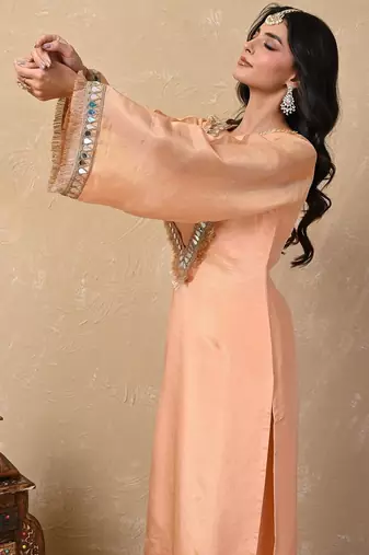 Peach cosmo aaina kurta set