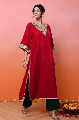 Pink velvet aaina kurta set