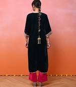 Green velvet aaina kurta set