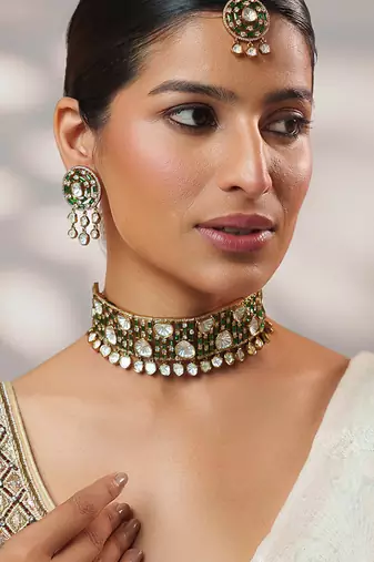 Two tone Plated kundan green stones choker necklace set