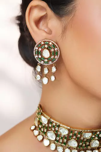 Two tone Plated kundan green stones choker necklace set