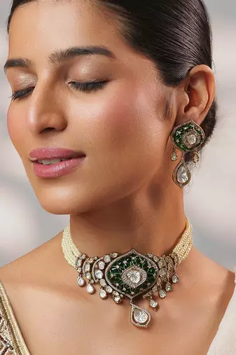 Two tone Plated kundan green stones choker necklace set