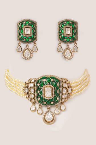 Two tone Plated kundan green stone choker necklace set