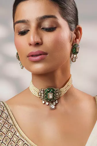 Two tone Plated kundan green stone choker necklace set