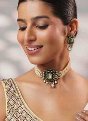 Two tone Plated kundan green stone choker necklace set 3