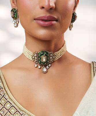 Two tone Plated kundan green stone choker necklace set 4