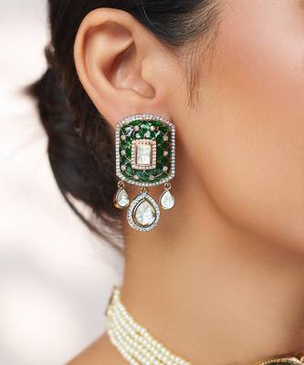 Two tone Plated kundan green stone choker necklace set 5