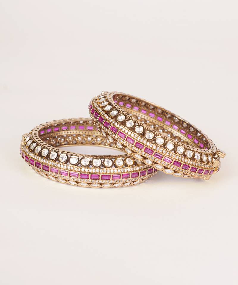 Two tone Plated kundan pink stone bangle