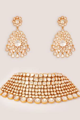 Gold plated kundan choker necklace set