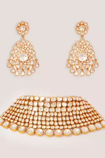 Gold plated kundan choker necklace set