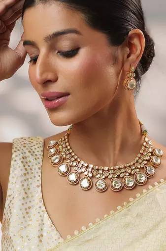 Gold plated kundan necklace set