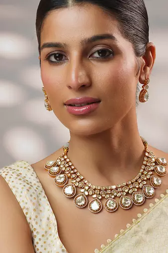Gold plated kundan necklace set