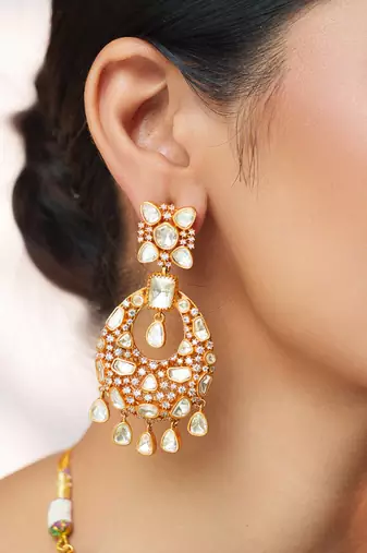 Gold plated kundan necklace set