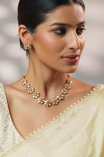 Gold plated kundan necklace set