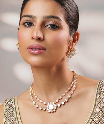Gold plated kundan layered necklace set 2