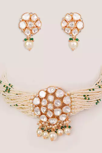 Gold plated kundan pearl choker necklace set
