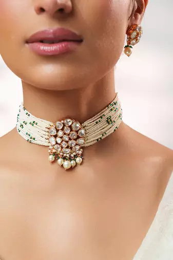 Gold plated kundan pearl choker necklace set