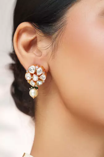 Gold plated kundan pearl choker necklace set