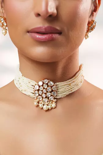 Gold plated kundan pearl choker necklace set